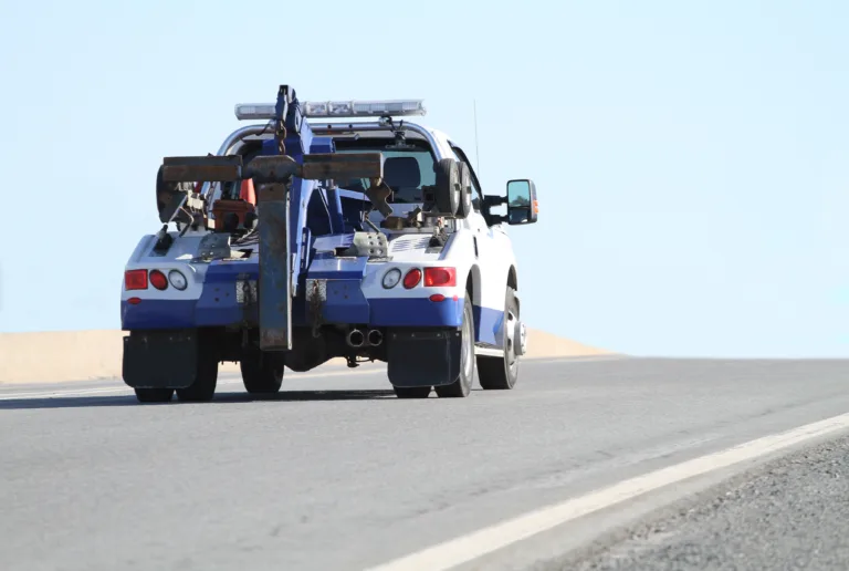 Sonic Towing & Recovery Vehicle